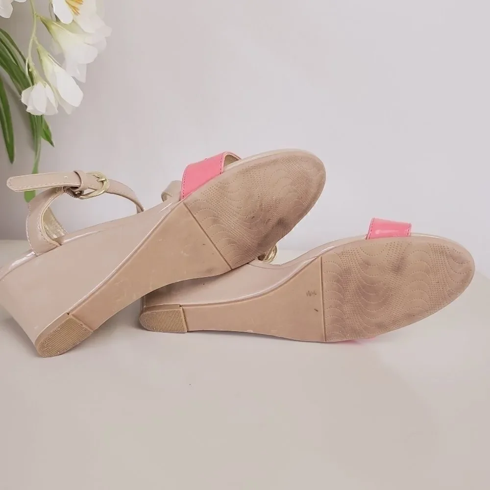 CL by Laundry Wedge Sandals